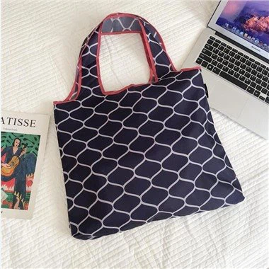 กระเป๋าที่เป็นมิตรกับสิ่งแวดล้อมกระเป๋าโพลีเอสเตอร์ Ripstop พับเก็บได้